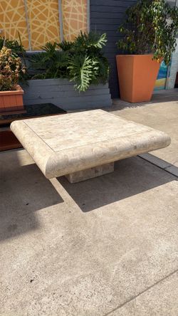 Beautiful Malyn Smith, desolated Marble coffee table