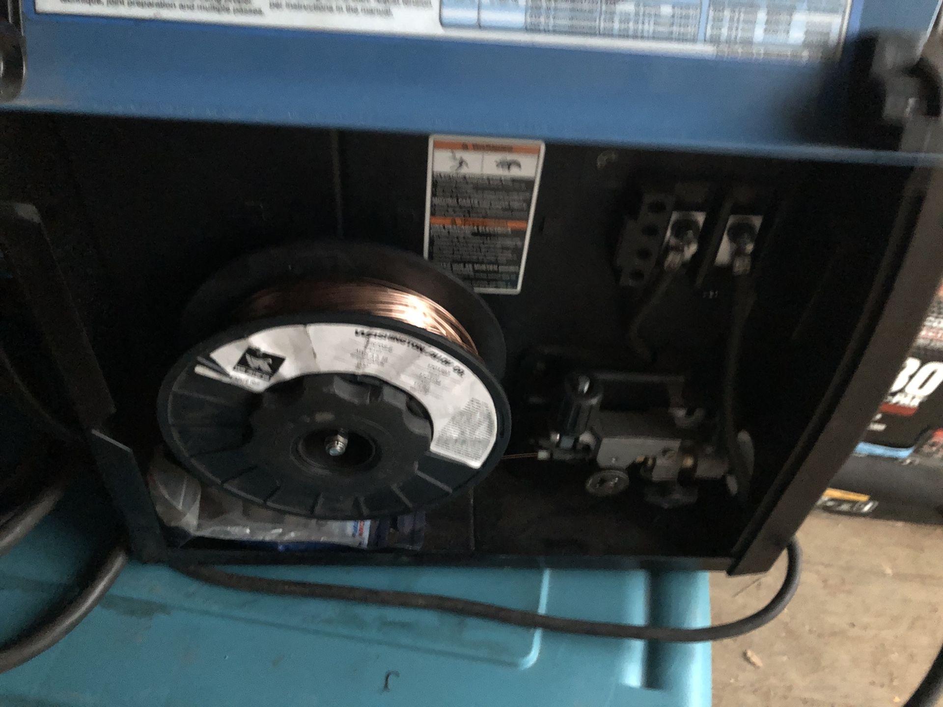 Miller Millermatic 180 Autoset mig welder for Sale in Riverside, CA