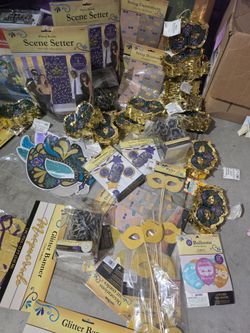 Masquerade Party Decoration Bundle