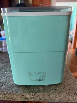 Ice Maker Mint Green