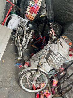 E bike with pedals