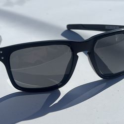 Oakley Holebrook Mix Polarized Sunglasses