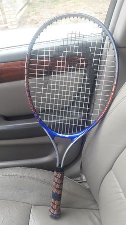 Tennis racket