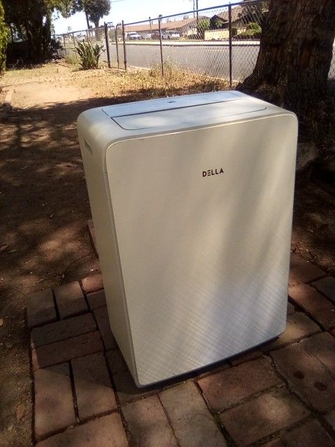 Della Portable Air Conditioner Bluetooth Enabled 14000btu 115v $150 Obo 🧊❄️🧊❄️