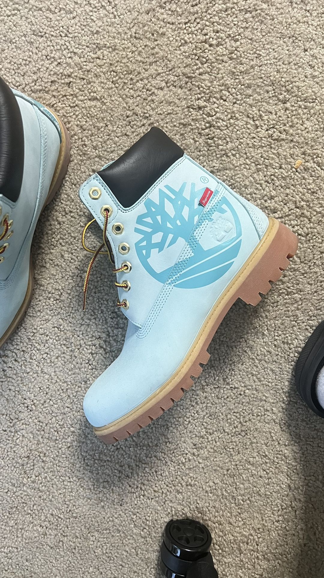 Supreme Timberlands 