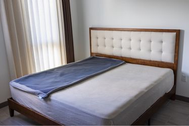ChiliPad 1.0 Half King Bed Cooling System – Like New – $850