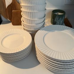 Dinnerware Plates 
