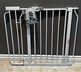 Regalo Safety 30" Tall Baby Gate, Pet Gate Bottom of Stairs & Doorways