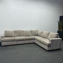 Living Spaces Bonaterra Beige Sectional – Freshly Cleaned - we can deliver