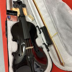 4/4 Black Violin With New Bow, Digital Tuner, Shoulder Rest, Extra Strings $95 Firm
