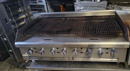SOUTHBEND 48" CHAR ROCK & RADIANT CHAR BROILER/CHARBROILER