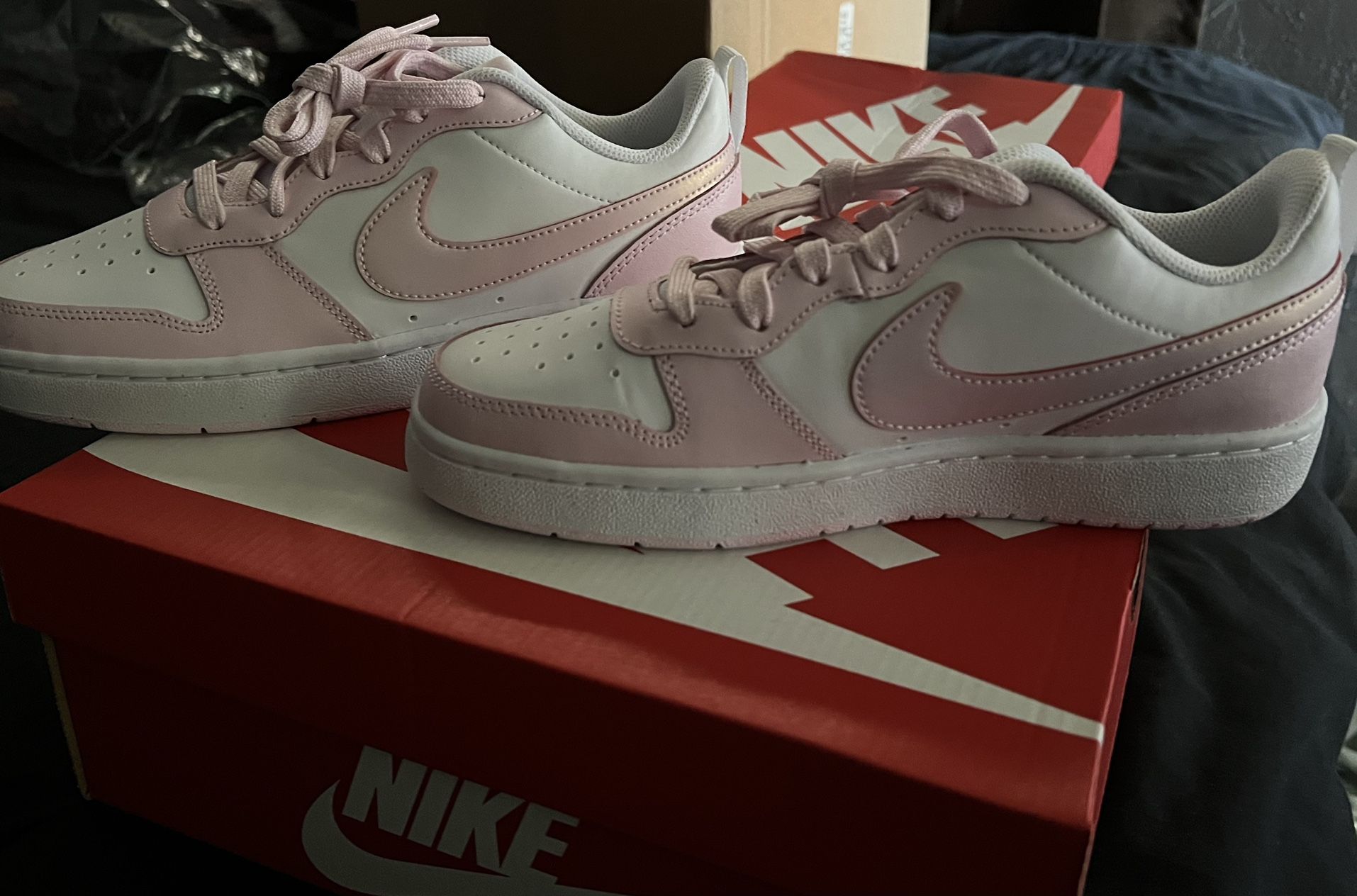 Brand New! Nike Court Borough Low 2 SE 6Y white/pink Foam