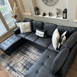 New Black Faux Leather L-Shaped Couch With ottoman