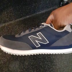 Now Balance womens 7.5 Great Condition 