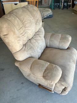 Lazy boy chair