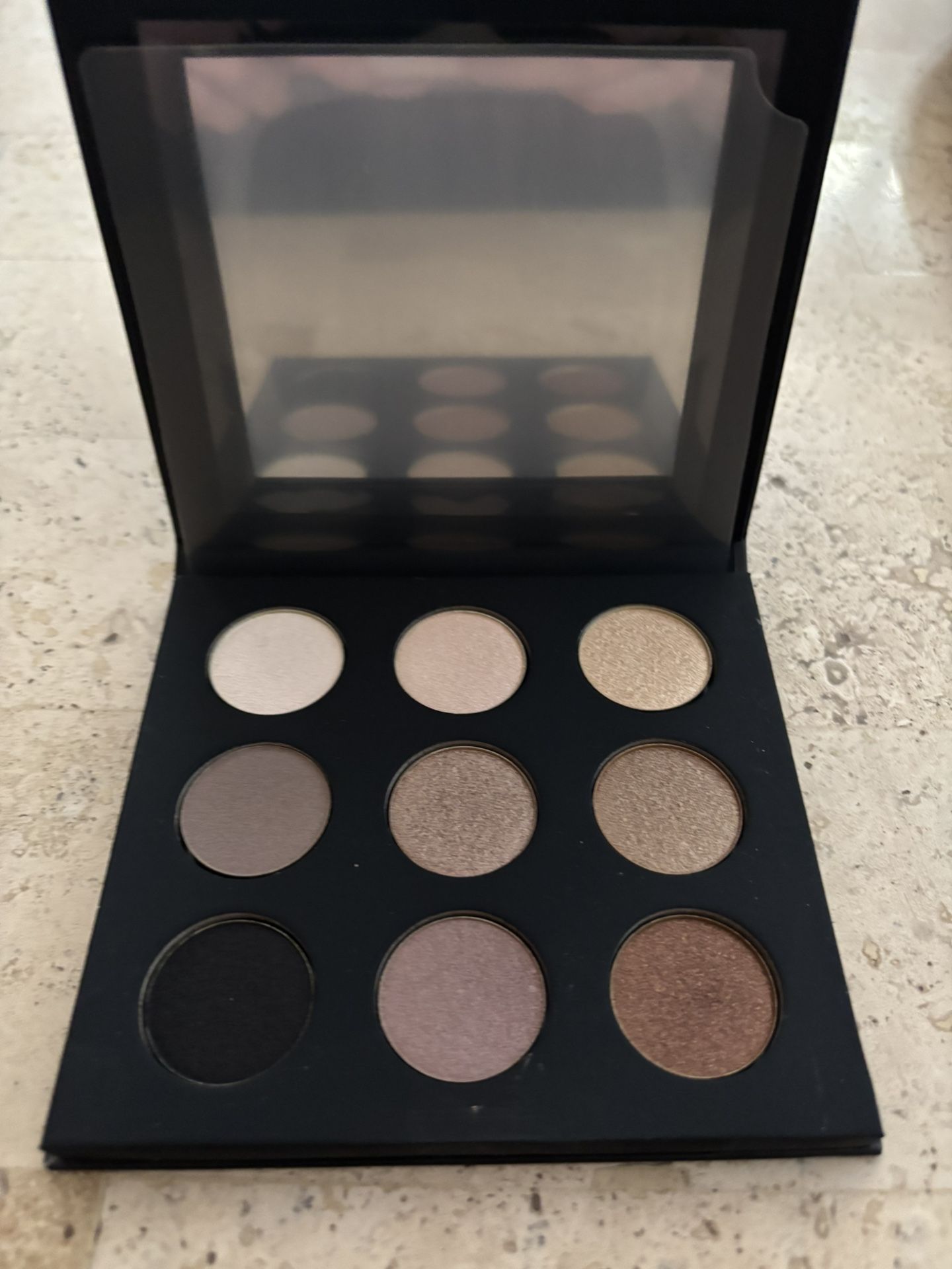 Make Up For Ever #1 Artist Palette
