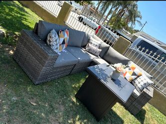 Patio furniture set outdoor new in the box