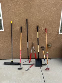 Garden Tools- Set of 8