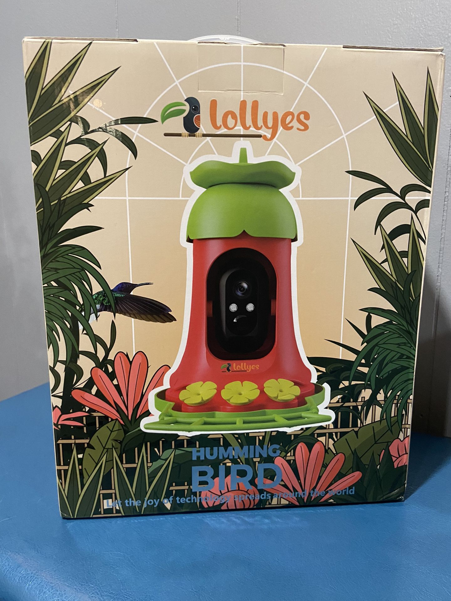 Lollyes Hummingbird feeder