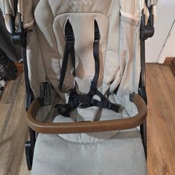 Nuna Tavo Stroller 