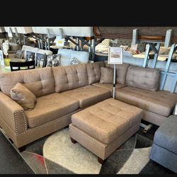 Sectional With Ottoman 