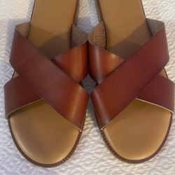 Size 7 Cynthia Rowley Slip Ons 
