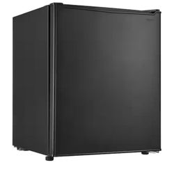 2.6 Cu. Ft. Mini Refrigerator in Black, ENERGY STAR