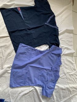 2 extra small scrub tops