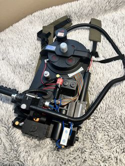 Proton Pack Halloween Prop