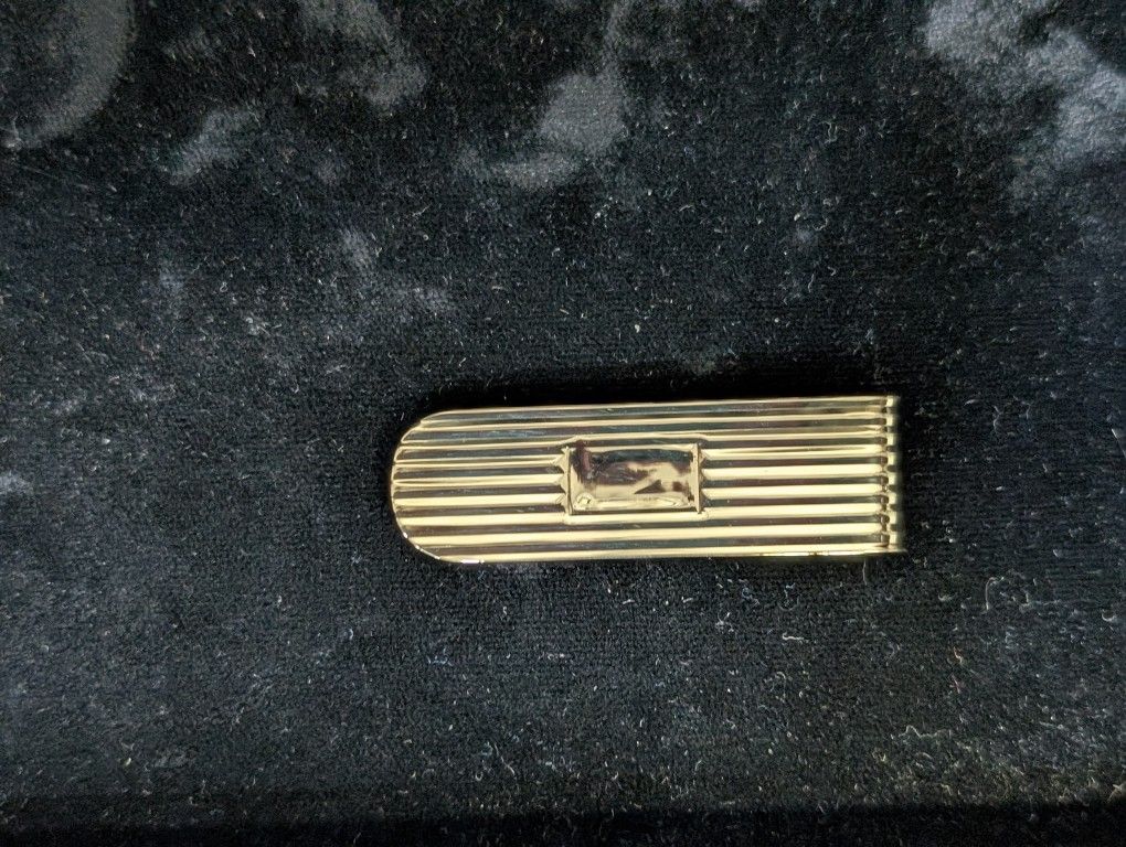 Tiffany & Co limited edition 18kt solid gold money clip!