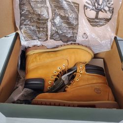 Timberland Linden Woods Women's Boots - Size 6.5