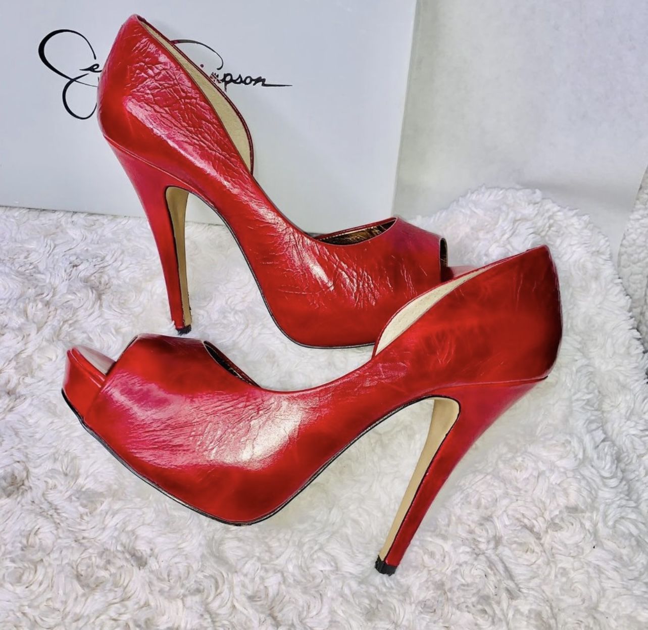 Jessica Simpson Cherry Onyx Leather Heel