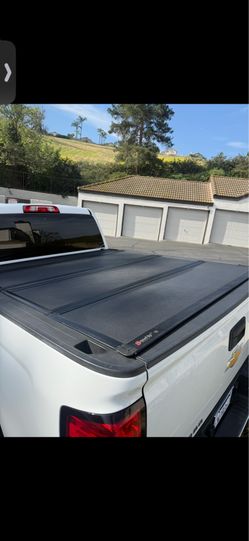 Hard top bed cover