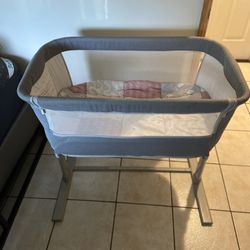 BABY BASSINET 