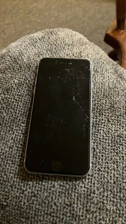 Broken iphone SE (read description)