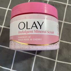 Olay indulgent Mineral Scrub