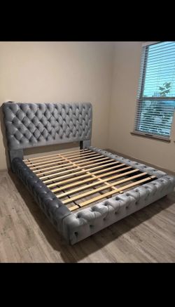 New Queen Bedfeame 