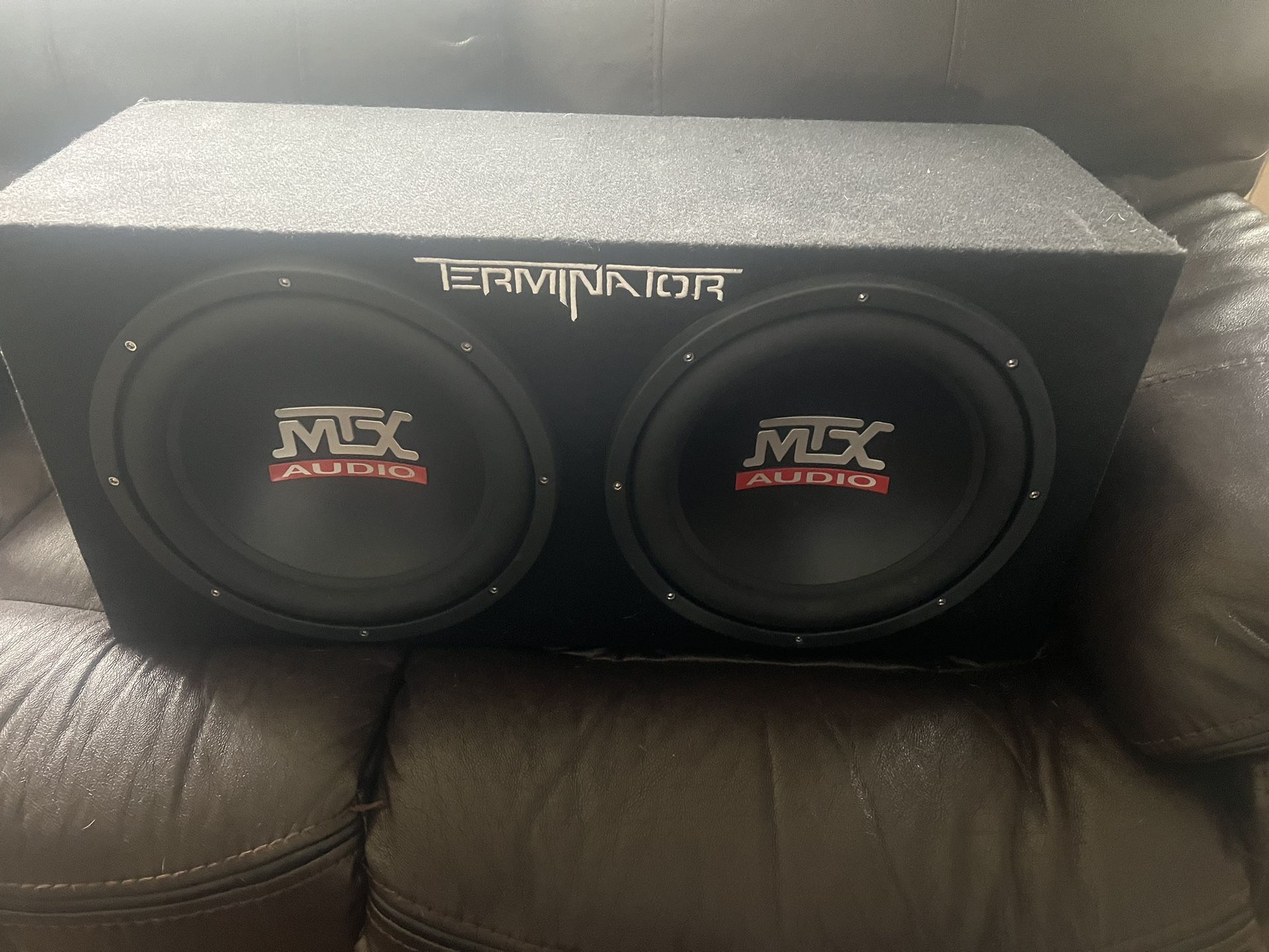 MTX 2 12” Subwoofer And Kicker 800 Amp