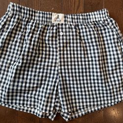 NWT Women’s Large Black & White Checkered Boxers / Lounge Shorts $10