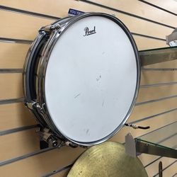 Pearl Piccolo Snare w/ Accessories 