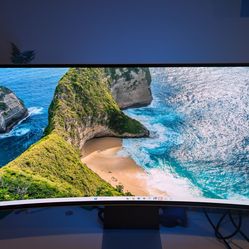 Samsung Odyssey OLED G8 34 in Widescreen Curve Monitor