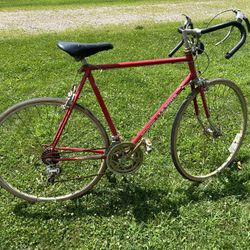 Schwinn Le Tour Bicycle for Sale in Medina, OH - OfferUp Schwinn Le Tour Bicycle for Sale in Medina, OH - OfferUp
