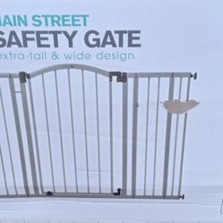 Main Street Safety Gate