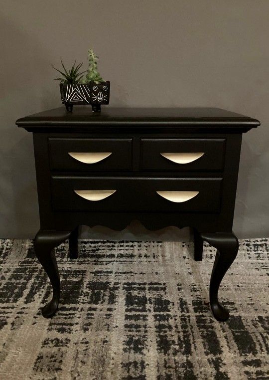 Entry or accent table or nightstand