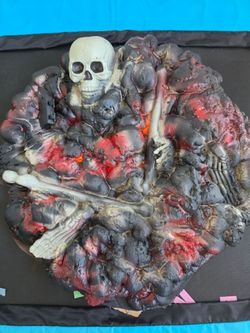 Skeleton fire pit