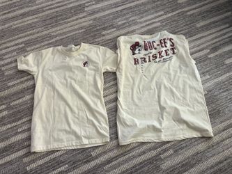 Buc-ee shirt
