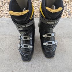 Salomon Ski Boots 