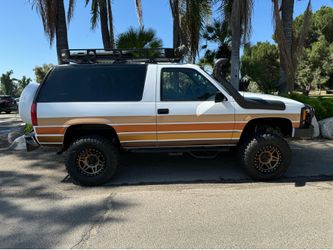 1999 Chevy Restored With Original Parts New rebuilt Engine  Recent Professional Upgrades 30K+ in receipts from Burbank off-road shop 	•	Brand-new Vort