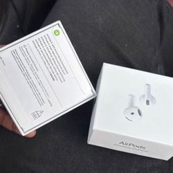 AirPod 4