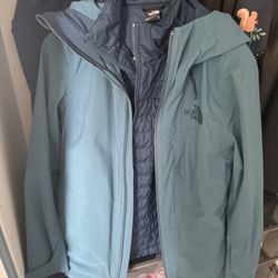 Women M size North face Double Jacket 
